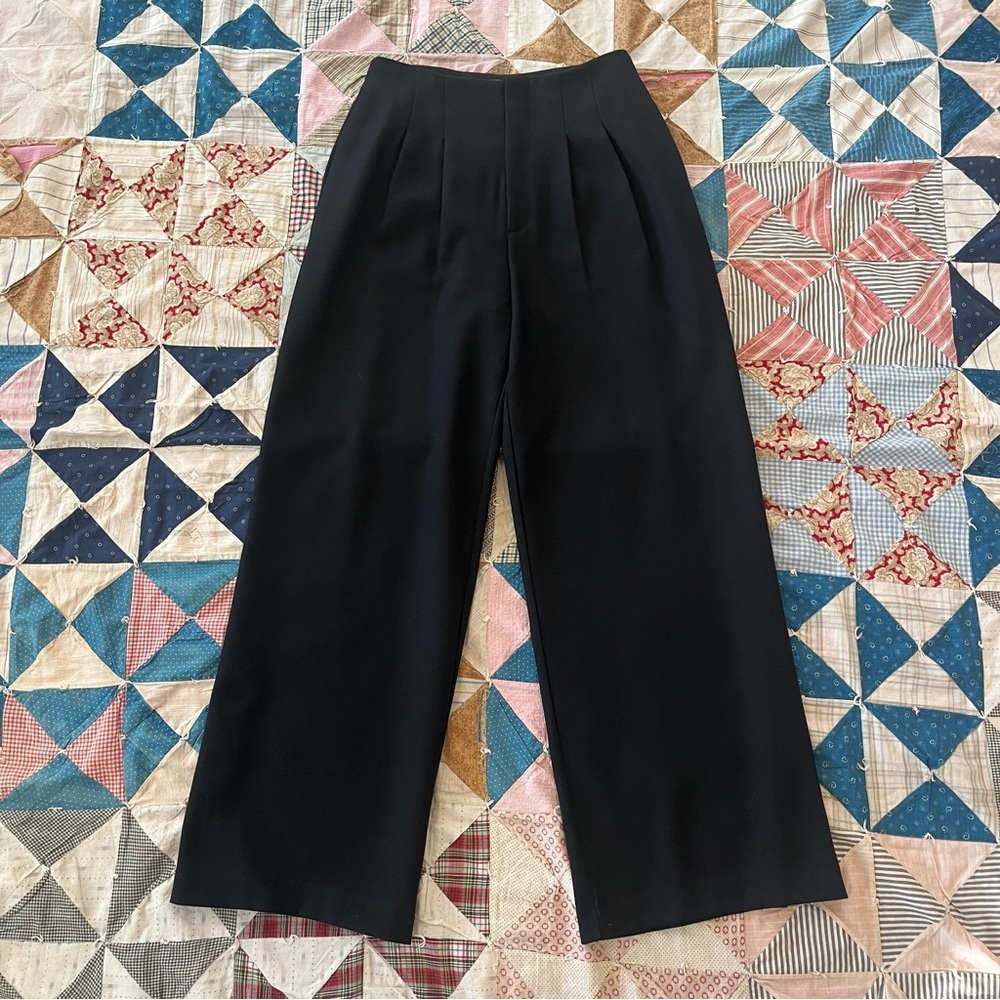 Reformation brand size 4 Black Wide-legged Pleated Trouser